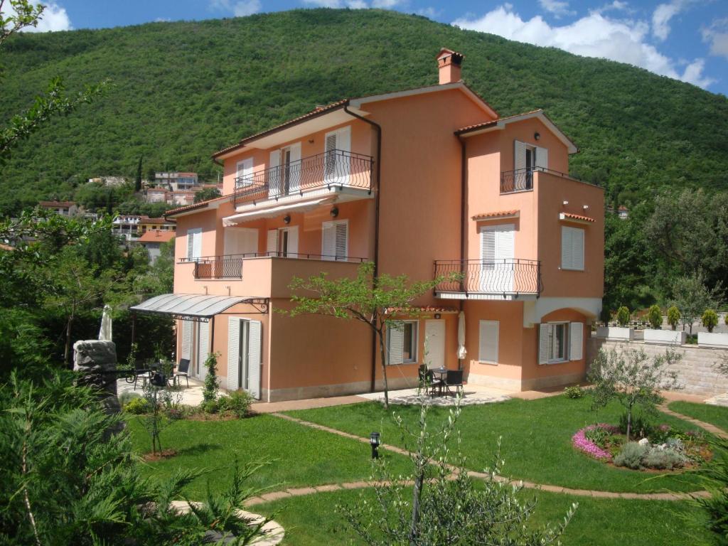 Apartments Mogorovic Mošćenička Draga Eksteriør bilde